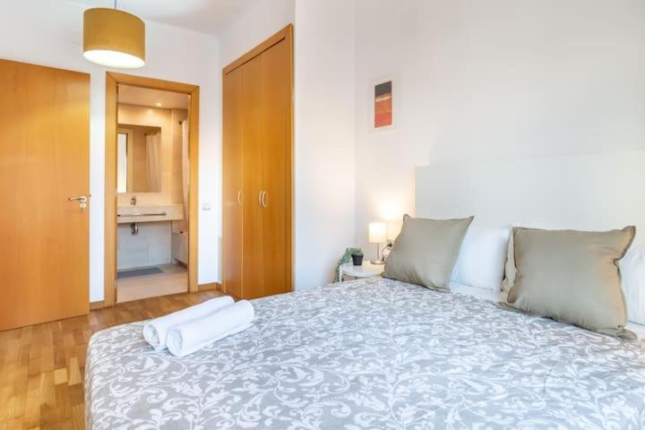 Private Rooms Near Las Ramblas Barcelona Kültér fotó